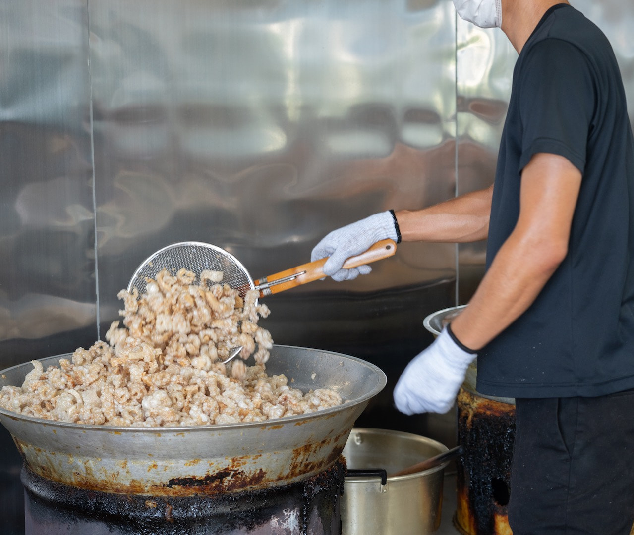 健康維持に役立つ懐かしくて新しい沖縄発のスナック「龍華のアンダカシー」